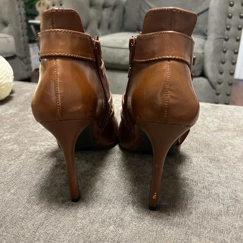 Gianni Bini Brown heels - Picture 4 of 4